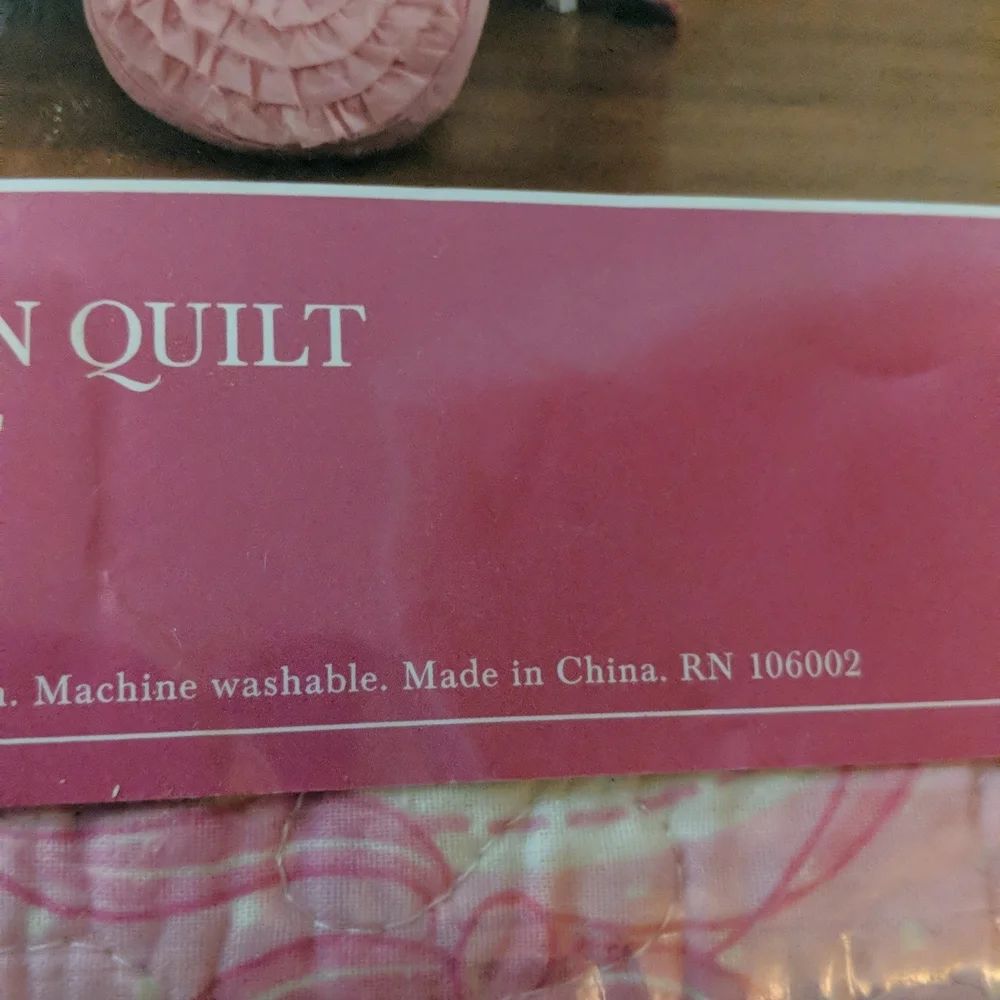 Ballerina Pink Bow Ribbon White Full/Queen Quilt Only by Charles Street.